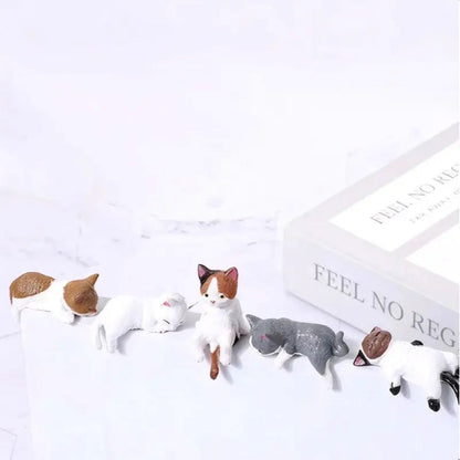 Hand-Painted Mini Cat Desk Figurines - Set of 5 Cute Cartoon Kitty Com