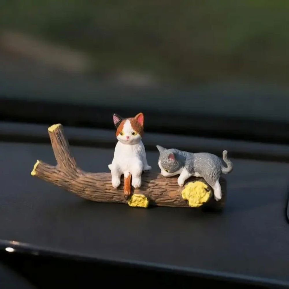 Hand-Painted Mini Cat Desk Figurines - Set of 5 Cute Cartoon Kitty Com