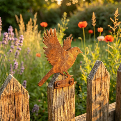 🐦 5-Piece Lifelike Rusty Metal Bird Silhouettes Garden Art