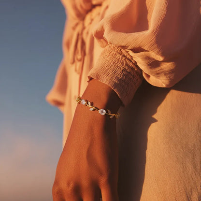 🎁💞Dainty Rose Bracelet