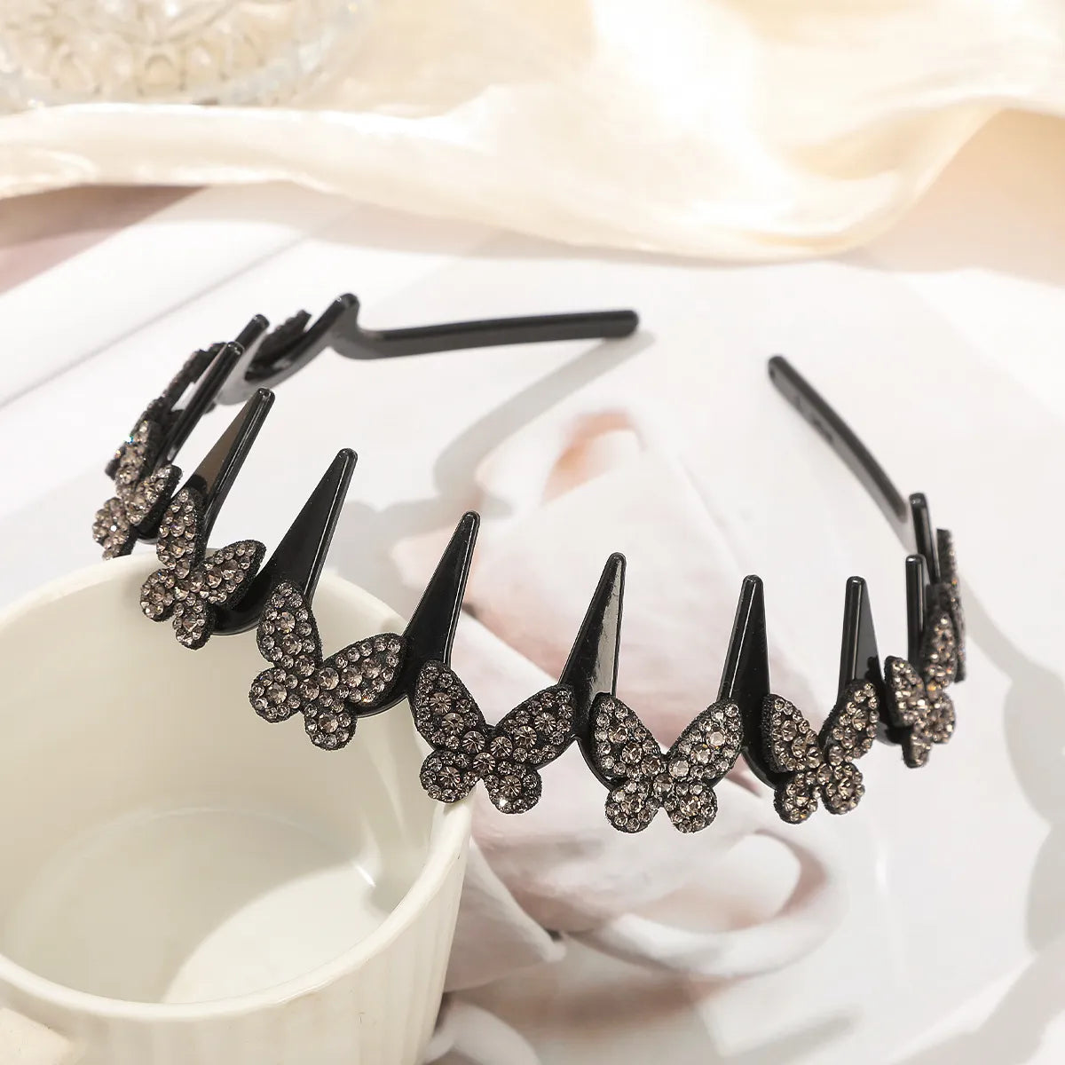 ✨ Wavy Butterfly Headband Set – Non‑Slip, Sparkling, 4 Colors