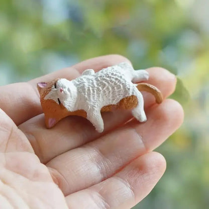 Hand-Painted Mini Cat Desk Figurines - Set of 5 Cute Cartoon Kitty Com