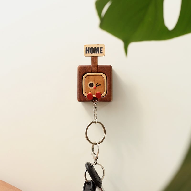 Creative Wooden Key Hooks with Funny Facial Expressions 