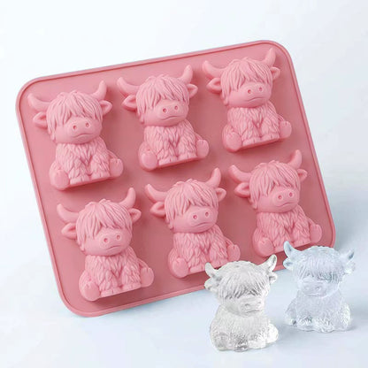 🐮 Mini Highland Cow Ice Cube & Dessert Mold 🧊🍪(2 PCS)