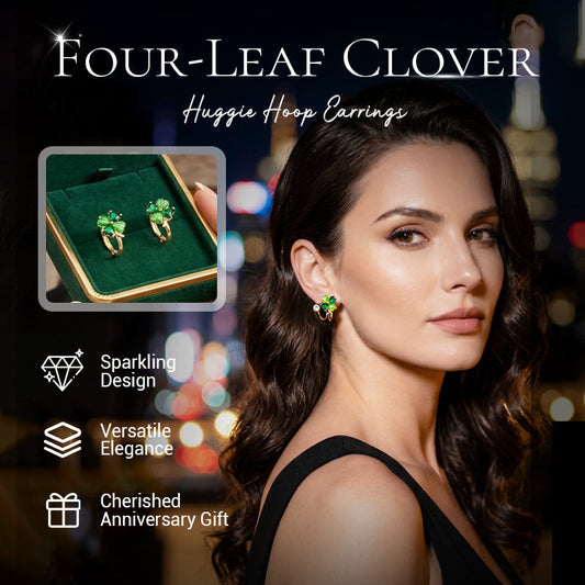 🍀Four-Leaf Clover Huggie Hoop Earrings